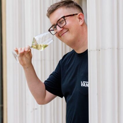 „Wino po ludzku” z Iwo Świerblewskim – Klubowa Akademia Wina